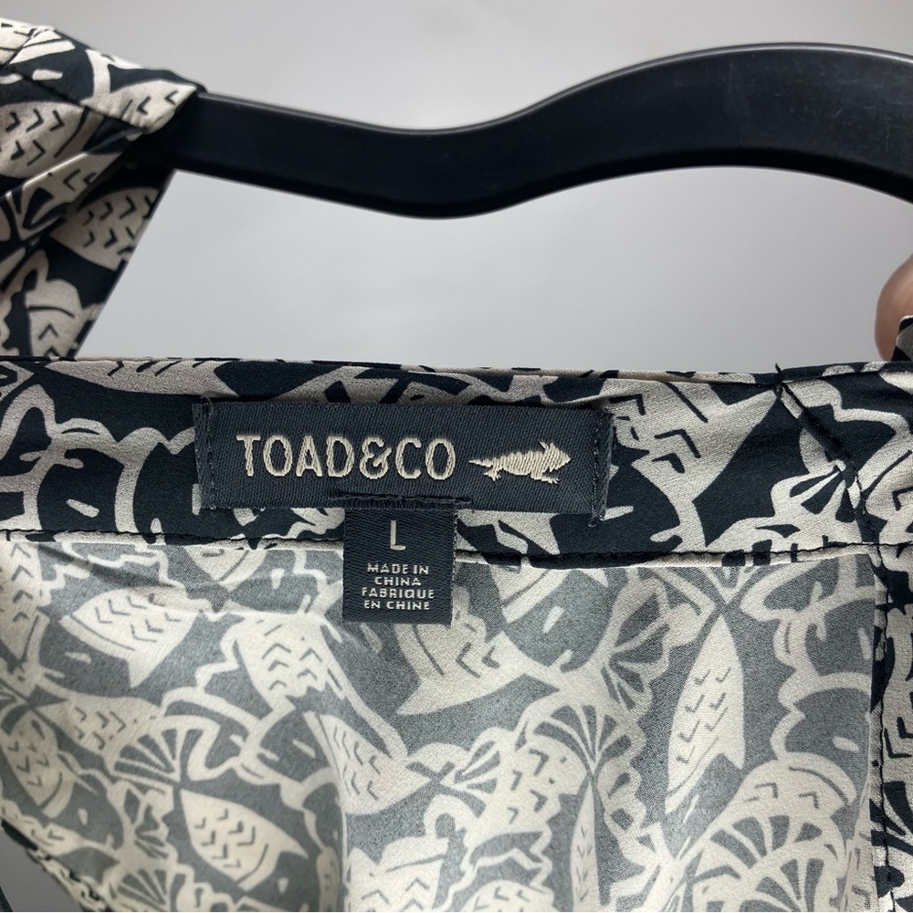 TOAD & CO Crusher Sleeveless Romper Black Fish Print Large - Picture 4 of 5